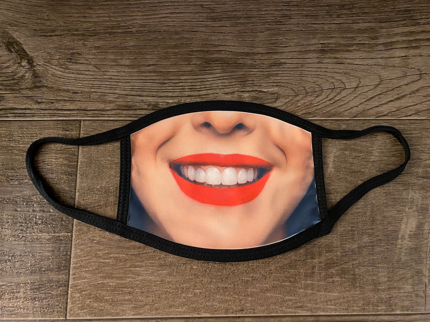 Red Lips Smile Mask
